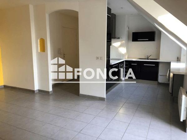 Location Appartement 3 pièces 58.85 m² - 155 RUE DES ECOLES Pringy 77310