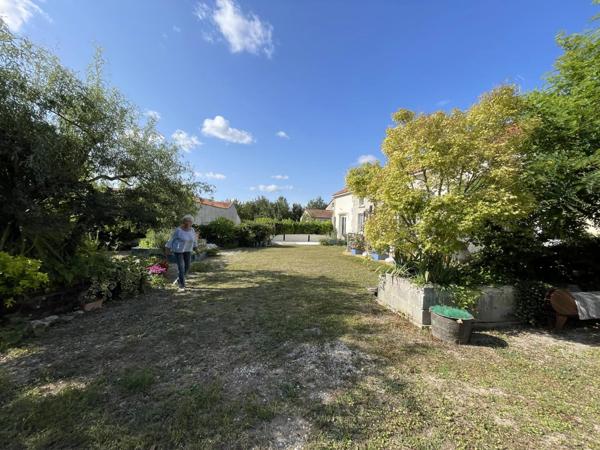 Vente Maison 9 pièces 201 m2 à Matha