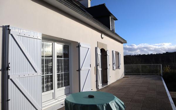 Maison à vendre    4 pièces •  Cléden-Cap-Sizun