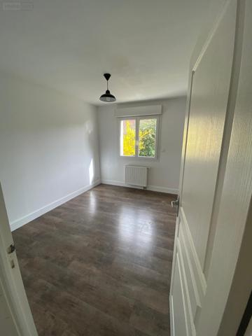 Pavillon à vendre à Champs-sur-Yonne dans l'Yonne (89290), ref : SCI-CHA