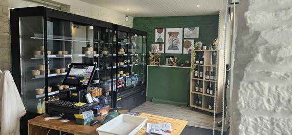 🏛️ À vendre : Murs commerciaux 📍 Hyper-centre de Bain-de-Bretagne (35)