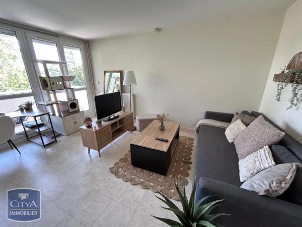 Appartement à louer 1 pièce 32.6m² Le Mans (72000)