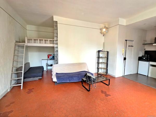 Vente studio avec mezzanine - Pardigon - 13004 Marseille