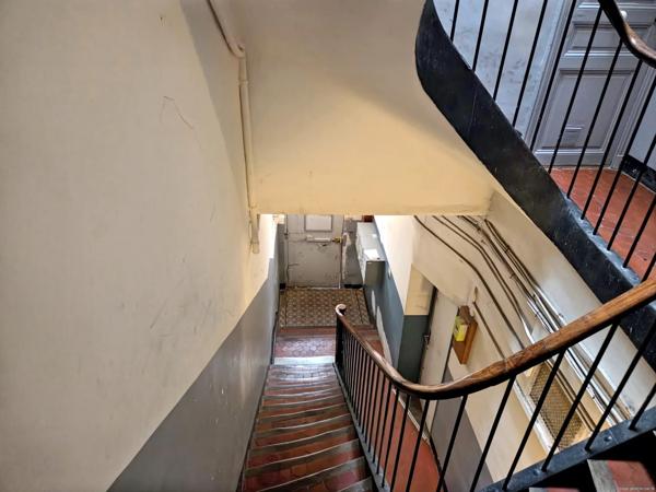 Vente studio avec mezzanine - Pardigon - 13004 Marseille