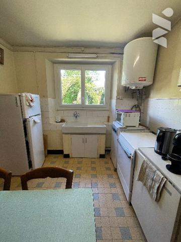 ANGERVILLE 10MIN Maison avec belle grange et beau potentiel
