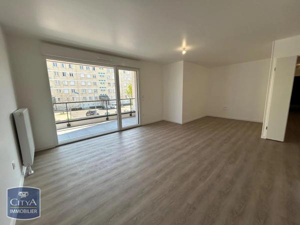 Appartement à louer 4 pièces 86.17m²