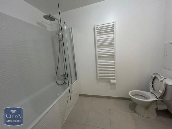 Appartement à louer 4 pièces 86.17m²