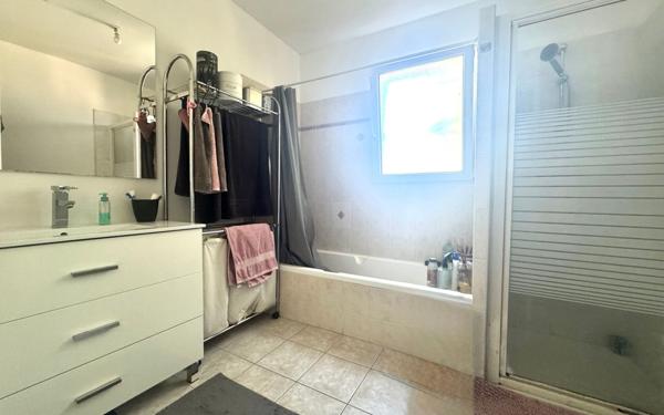 Maison à vendre    4 pièces • 118 m2 Salon-de-Provence