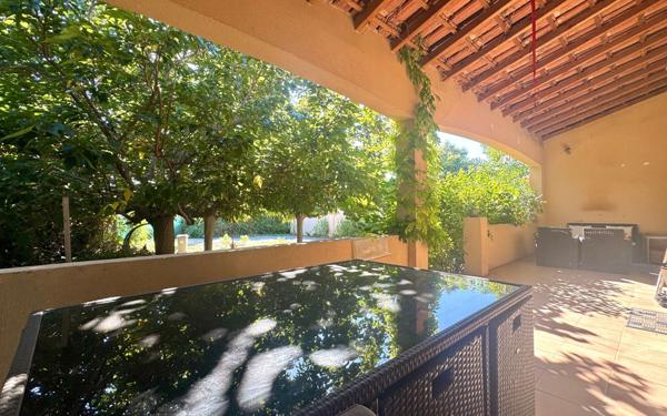 Maison à vendre    4 pièces • 118 m2 Salon-de-Provence