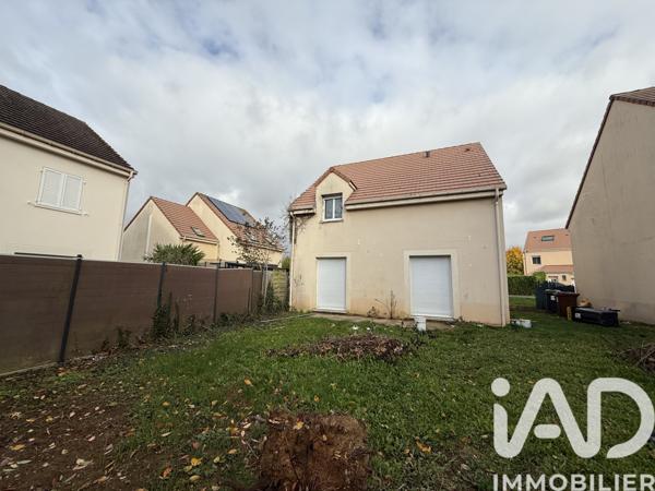 Maison à vendre 5 pièces 100 m² Savigny-le-Temple