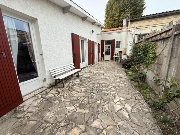 Le Bouscat Barrière du Medoc Echoppe double à rafraichir avec garage