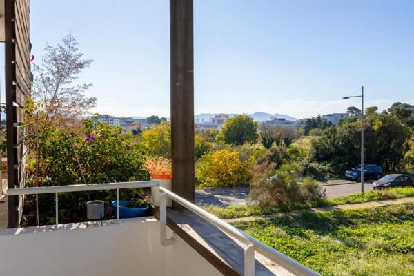 ***NOUVEAU PRIX — APPARTEMENT T4 82 M² AVEC TERRASSE — RÉSIDENCE TERRA VERDE — LE MERLAN / LA BATARELLE — 2 STATIONNEMENTS (SOUS-SOL + EXT.) — VISITE VIRTUELLE SUR DEMANDE***