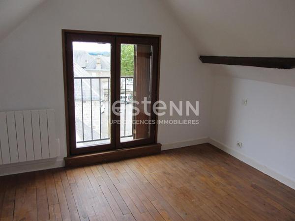Maison * 5 Pièces * 76 M² * 19300 Egletons * 563  € * 40  € * 603  €