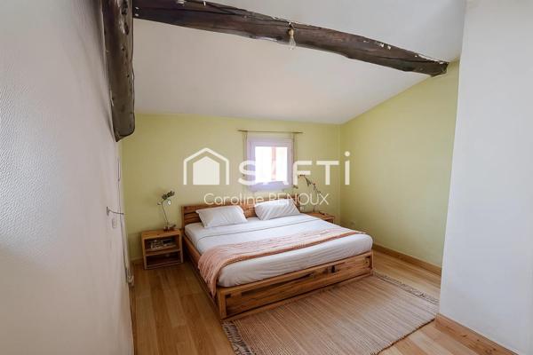 Appartement T3 avec un palier extérieur et une cave