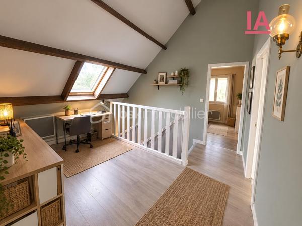 En exclusivité: 
À découvrir à 10mn de ANET, proche de Berchères sur Vesgre et à 12 mn de la gare de Houdan, maison d’environ 100 m² habitables implantée sur un beau terrain de 1 120 m² sans vis-à-vis.

Au rez-de-chaussée, elle offre un salon / salle à manger avec cuisine semi-ouverte, une véranda d’environ 10 m², une chambre, une salle d’eau, un espace douche indépendant et un WC séparé.

À l’étage, un grand palier pouvant faire office de bureau dessert deux chambres, une pièce d’eau et des toilettes séparées.

À l’extérieur, vous profiterez d’un grand jardin sans vis-à-vis, offrant de belles possibilités d’aménagement et potentiellement piscinable, sous réserve des autorisations nécessaires.

La propriété dispose également d’un garage de 27 m² et d’un atelier / dépendance de 10 m².

Les + :toiture refaite, triple vitrage, volets roulants, chauffage électrique. Pas de gros travaux à prévoir, principalement une remise au goût du jour.

DPE en cours de réalisation.

Une maison avec un beau potentiel, idéale pour profiter d’espace et de tranquillité tout en la personnalisant à son goût.

Mention IA : certaines photos ont été retouchées à l’aide de l’intelligence artificielle uniquement afin de supprimer les objets personnels et désencombrer les pièces afin de vous aider à vous projeter sans grand travaux mais uniquement une touche de décoration personnelle. La configuration et les caractéristiques du bien restent inchangées.