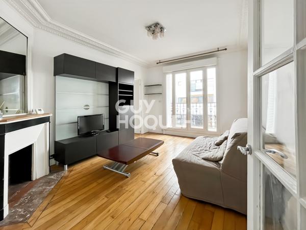 Magnifique 2 Pieces hausmannien avec Balcon, ascenseur et cave