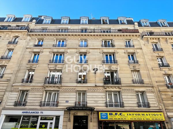 Magnifique 2 Pieces hausmannien avec Balcon, ascenseur et cave