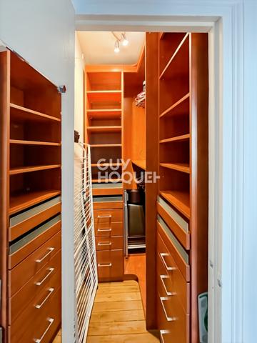 Magnifique 2 Pieces hausmannien avec Balcon, ascenseur et cave