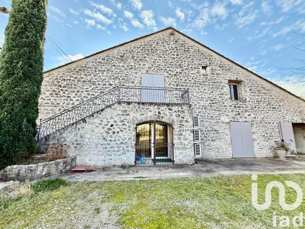 Maison 5 pièces de 303 m² à Pierrelatte (26700)