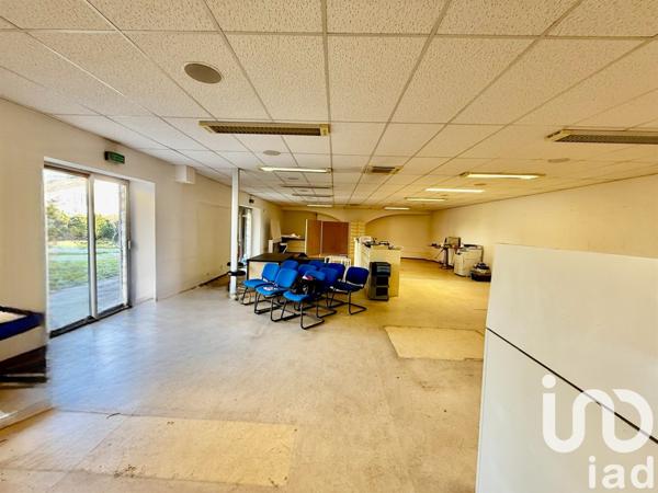 Maison 5 pièces de 303 m² à Pierrelatte (26700)