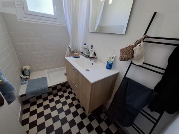 Maison à vendre à Saintes en Charente-Maritime (17100), ref : 17111-719