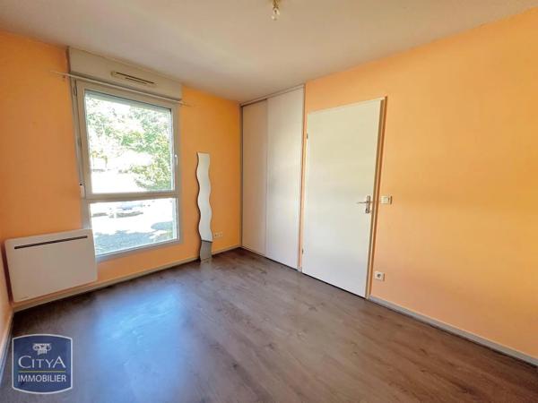 Appartement à louer 2 pièces 36.58m² Aubenas (07200)