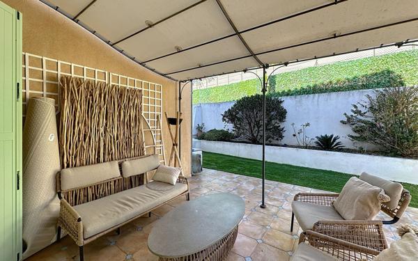 Maison à vendre    5 pièces • 129,16 m2 Cagnes-sur-Mer