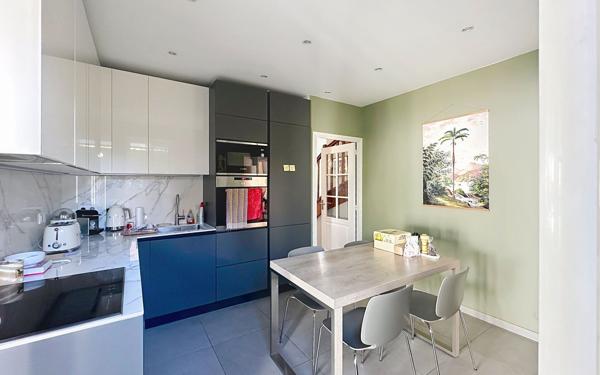 Maison à vendre    5 pièces • 129,16 m2 Cagnes-sur-Mer