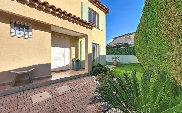 Maison à vendre    5 pièces • 129,16 m2 Cagnes-sur-Mer