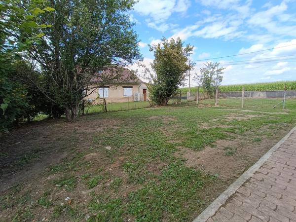 Maison à SAVIGNY-EN-REVERMONT, 71580 - 4 pièces 75m²