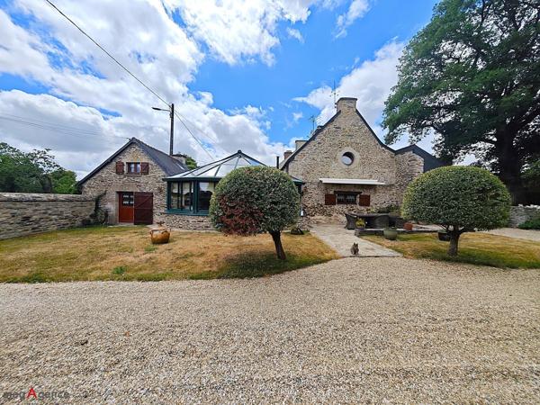 Maison à JOSSELIN, 56120 - 6 pièces 125m²