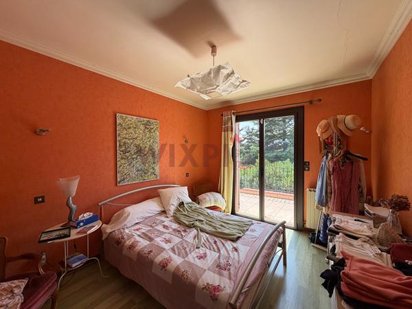 A VENDRE MAISON AVEC TERRAIN DE 5000m² (26120) , Chabeuil A VENDRE MAISON AVEC TERRAIN DE 5000m² (26120) , Chabeuil