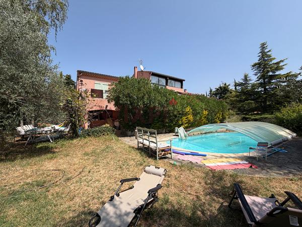 A VENDRE MAISON AVEC TERRAIN DE 5000m² (26120) , Chabeuil A VENDRE MAISON AVEC TERRAIN DE 5000m² (26120) , Chabeuil