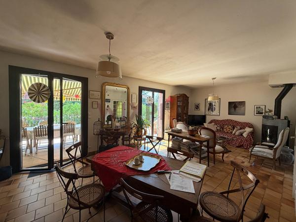 A VENDRE MAISON AVEC TERRAIN DE 5000m² (26120) , Chabeuil A VENDRE MAISON AVEC TERRAIN DE 5000m² (26120) , Chabeuil