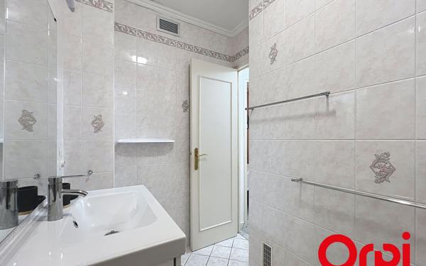 Appartement à vendre    1 pièce • 36,02 m2 Menton
