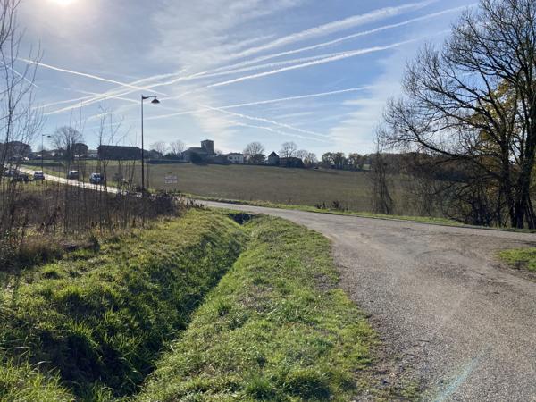 Saint-Amans-du-Pech (82150) TARN ET GARONNE SAINT AMANS DU PECH Terrain à batir près de village