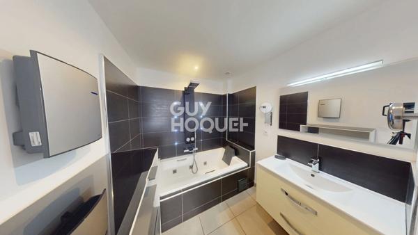 Appartement 3 pièces de 64 m² + terrasse + parking en sous-sol