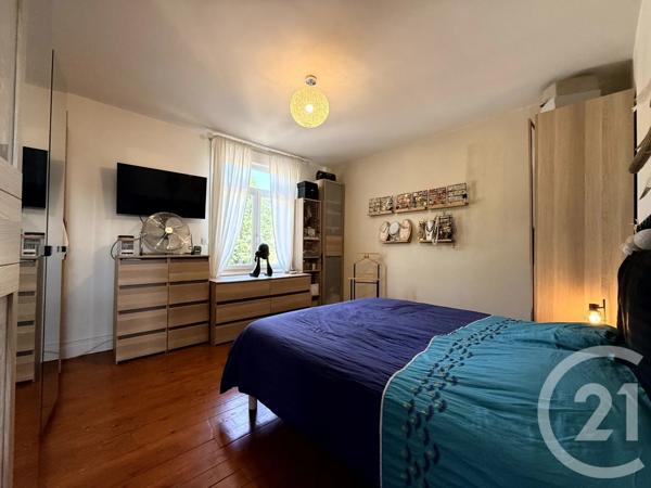 Maison à vendre  7 pièces - 164,10 m 2   ST QUENTIN  - 02