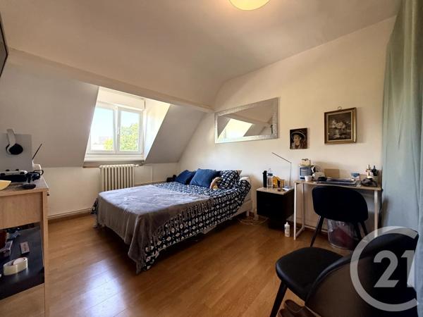 Maison à vendre  7 pièces - 164,10 m 2   ST QUENTIN  - 02