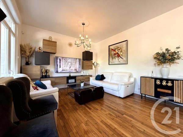 Maison à vendre  7 pièces - 164,10 m 2   ST QUENTIN  - 02