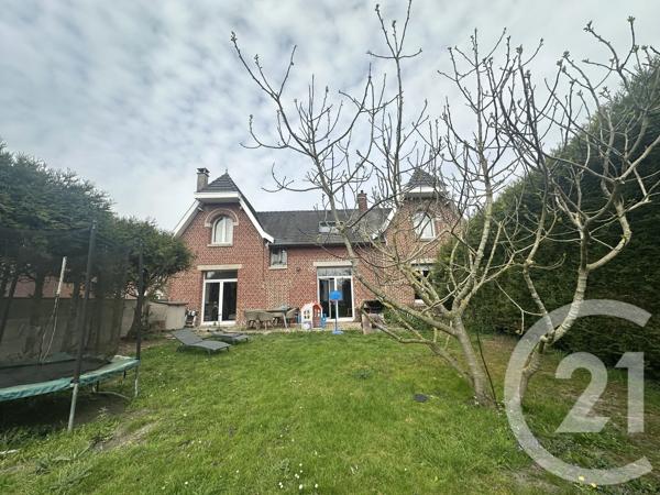 Maison à vendre  7 pièces - 164,10 m 2   ST QUENTIN  - 02