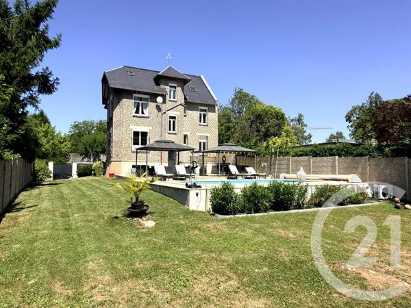 Maison à vendre  7 pièces - 164,10 m 2   ST QUENTIN  - 02