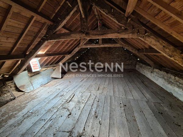 Maison en pierres à rénover Sulniac centre / Bretagne Sud / Morbihan