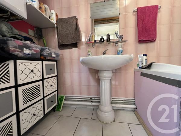 Maison à vendre  4 pièces - 76 m 2   ST QUENTIN  - 02