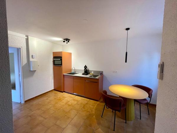 Aux Issambres, villa 400 m² à fort potentiel