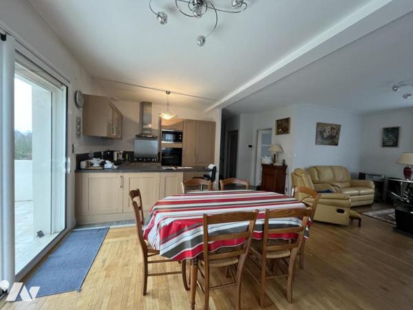 Maison entièrement rénovée avec ascenseur et possibilité de studio indépendant