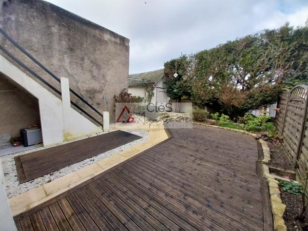Maison de village 8 pièce(s) 3 chambre(s) 180 m²