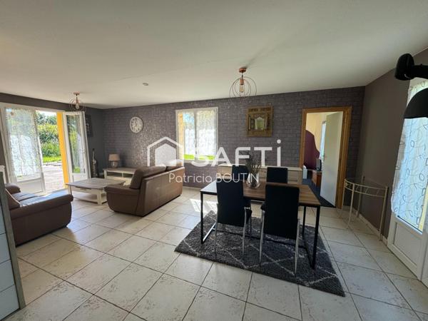 PAVILLON PLAIN PIED 4 CHAMBRES PISCINE ET GARAGE !