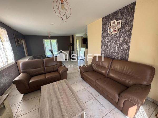 PAVILLON PLAIN PIED 4 CHAMBRES PISCINE ET GARAGE !