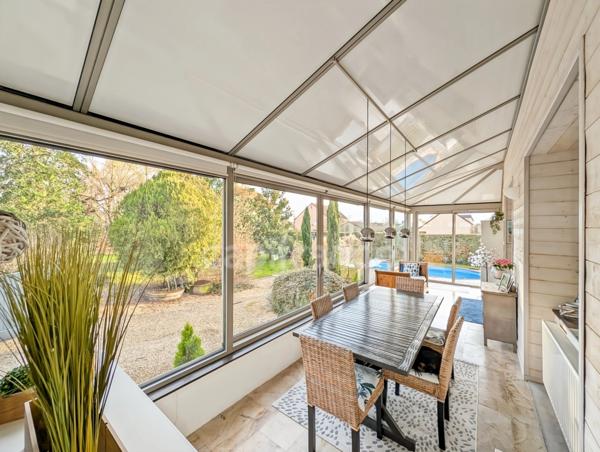 A vendre à Saint-Marcel (71) Villa de 189 m² 7 pièces 5 chambres et terrain à bâtir !